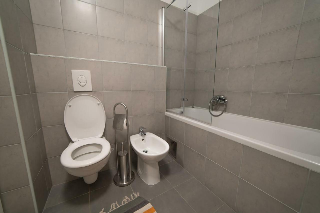 Apartman Urban & 4 Ζάγκρεμπ Εξωτερικό φωτογραφία